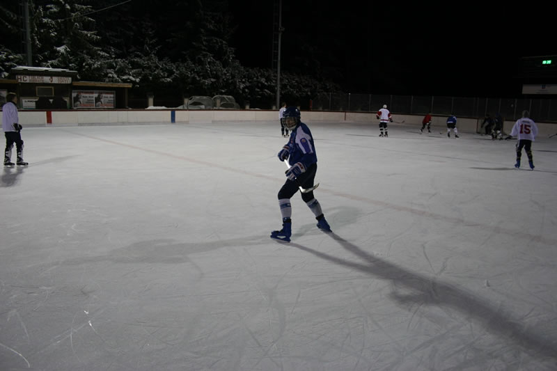 gal/Eishockeyspiel in Toblach/2008-02-02 SVR Eishockey 065.jpg